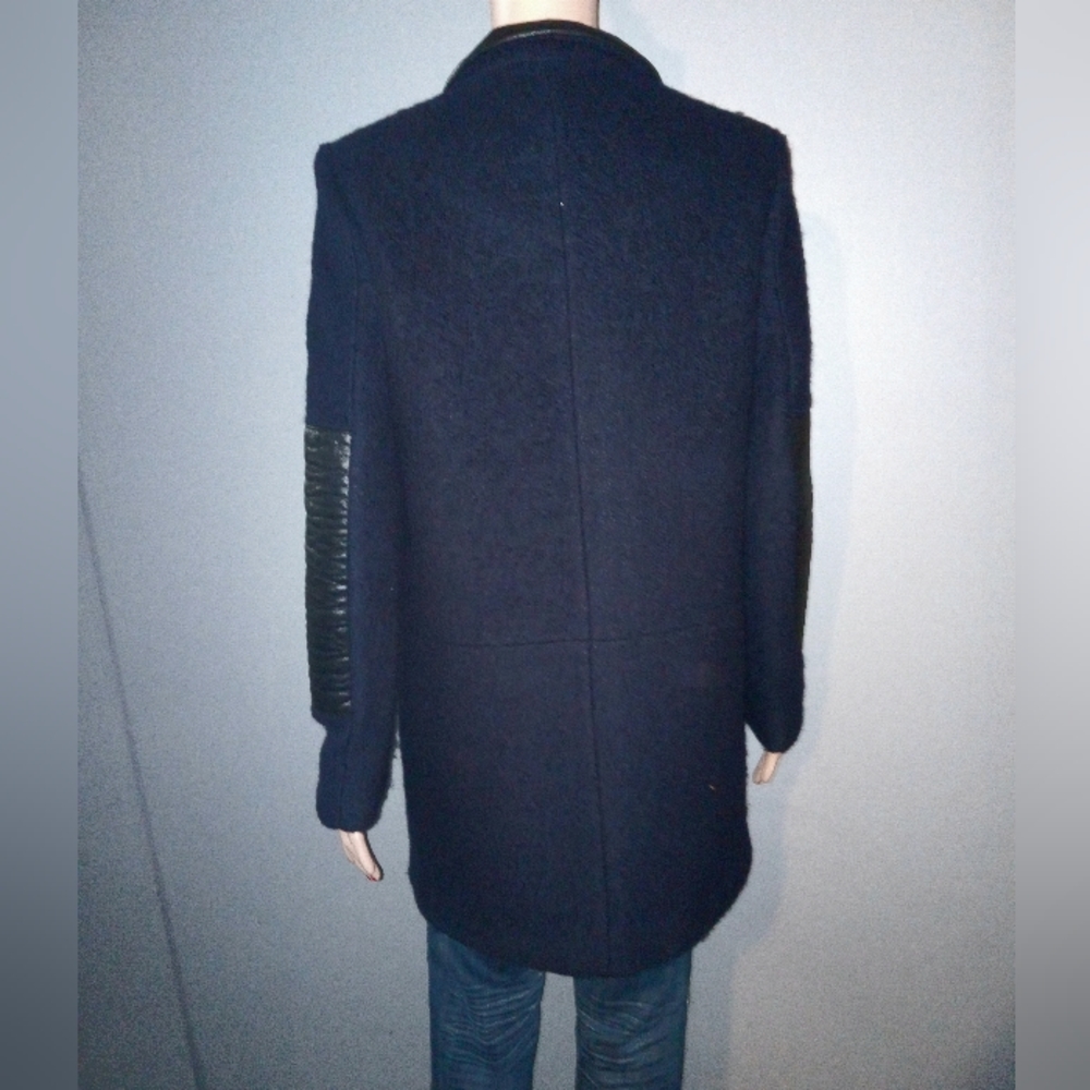 VINCE CAMUTO 3/4 length BEAUTIFUL wool blend coat. Size S. EUC! - Picture 5 of 8